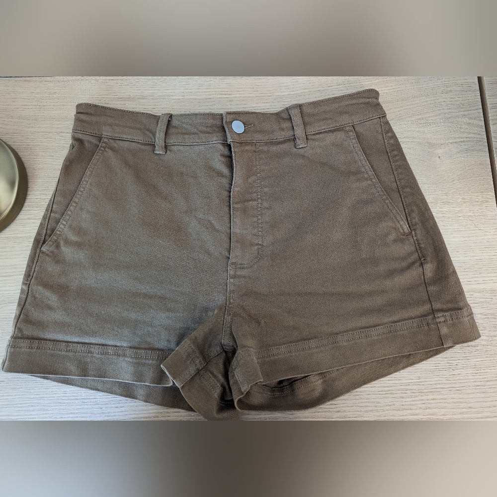 Everlane Shorts